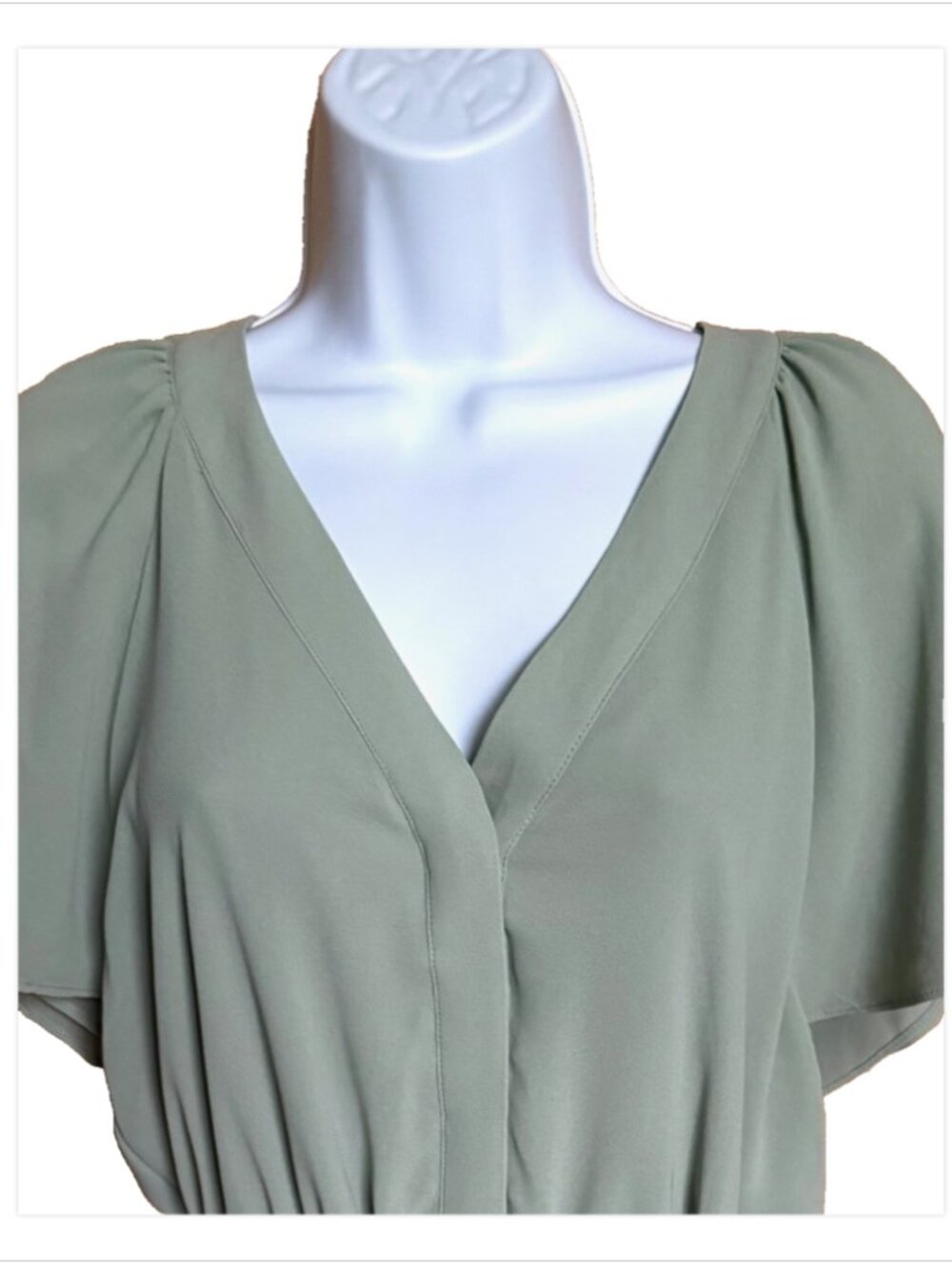 H&M Summer Short Cocktail Dress Midi Flutter Sleeve Light Flowy Tie Waist V-neck - Picture 2 of 9